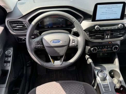 Used 2024 Ford Escape Active FWD image 12