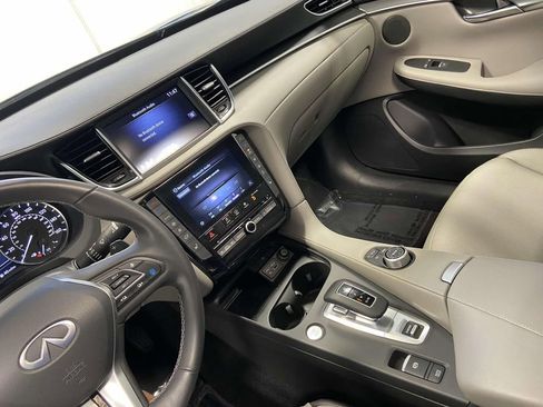 Used 2024 INFINITI QX50 Luxe image 19