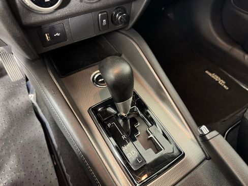 Used 2025 Mitsubishi Outlander Sport ES image 18