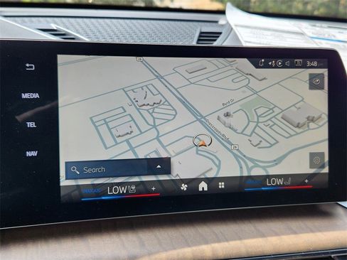 Used 2025 BMW X1 xDrive28i w/ Premium Package image 13