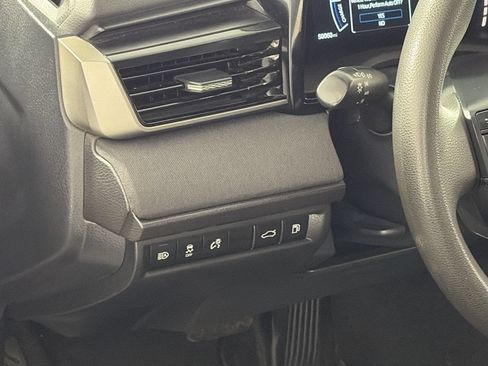 Used 2025 Toyota Camry LE FWD image 12