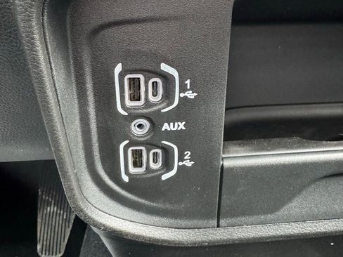 New 2026 RAM 2500 Tradesman AWD/4WD image 23