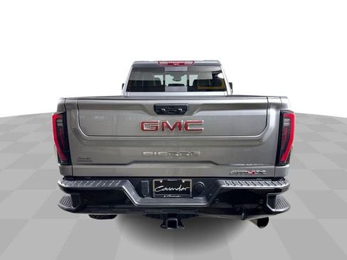 Used 2025 GMC Sierra 2500 AT4X AWD/4WD image 7