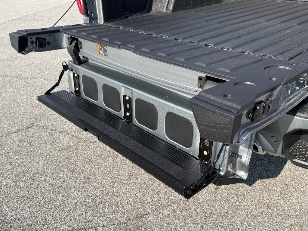 New 2026 GMC Sierra 1500 Denali AWD/4WD image 8
