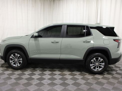 Used 2026 Chevrolet Equinox LT FWD image 33