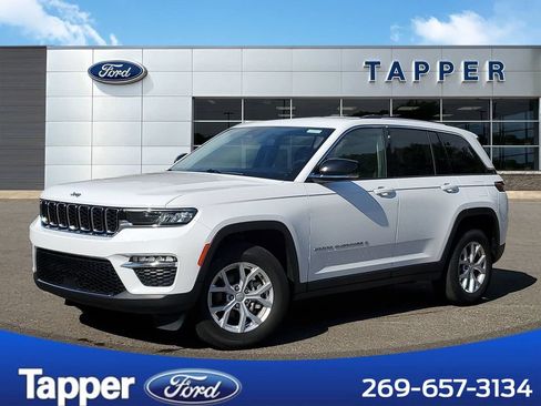 Used 2023 Jeep Grand Cherokee Limited w/ Trailer Tow Prep Group (B) AWD/4WD image 1