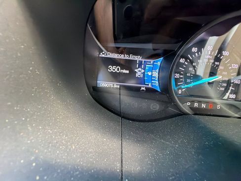 Used 2021 Ford Edge SEL w/ Convenience Package FWD image 6