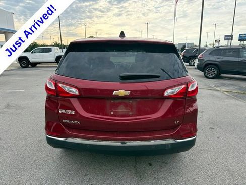 Used 2018 Chevrolet Equinox LT FWD image 4