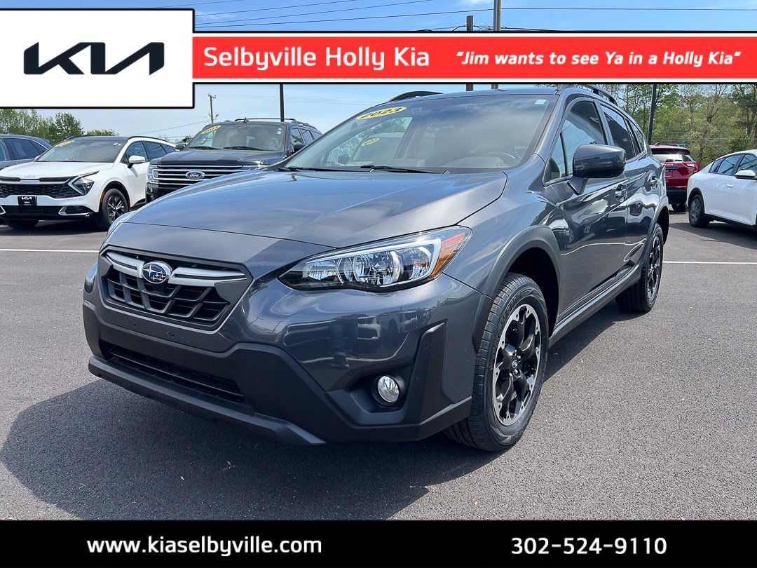 Used 2023 Subaru Crosstrek 2.0i Premium AWD/4WD image 1