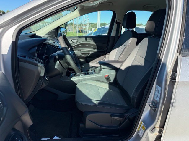 Used 2017 Ford Escape S FWD image 11