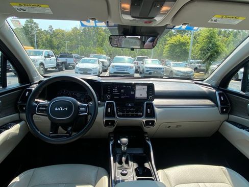 Used 2023 Kia Sorento S AWD/4WD image 27