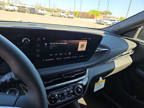 New 2026 Buick Envista Sport Touring image 16