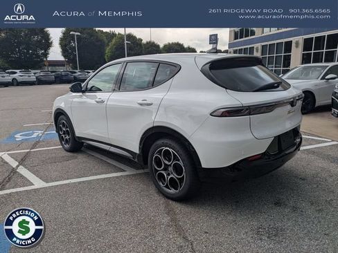 Used 2025 Alfa Romeo Tonale w/ Premium Package AWD/4WD image 4