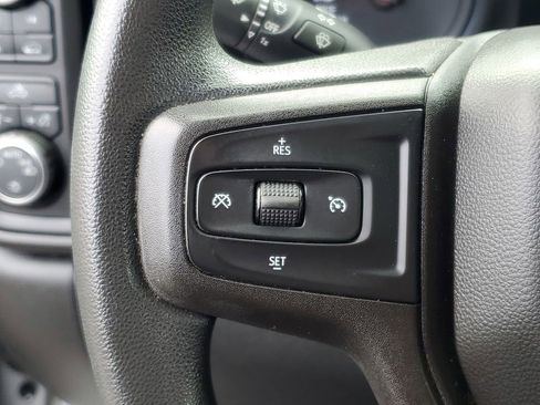 Used 2021 Chevrolet Silverado 1500 Custom image 11