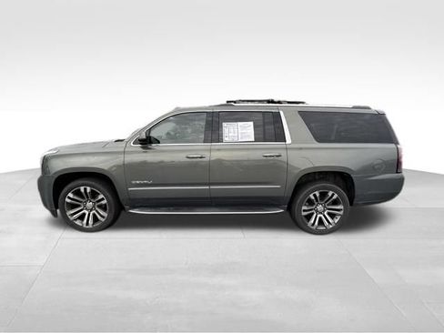Used 2017 GMC Yukon XL Denali w/ Open Road Package AWD/4WD image 3