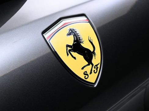 Used 2016 Ferrari California T image 44