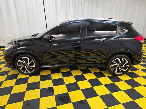 Used 2019 Honda HR-V Sport image 6