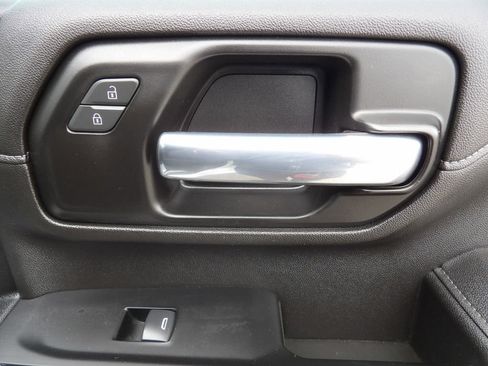 Used 2022 Chevrolet Silverado 3500 LT w/ Convenience Package image 40