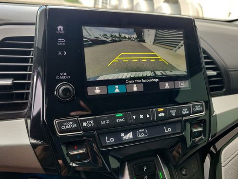 Used 2021 Honda Odyssey Touring image 33