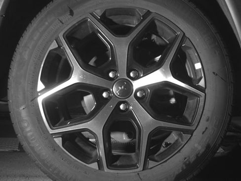 Used 2025 Jeep Compass Limited image 15