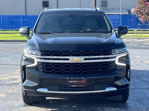 Used 2021 Chevrolet Suburban LS AWD/4WD image 6