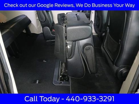 Used 2017 Dodge Grand Caravan SXT w/ Driver Convenience Group FWD image 38