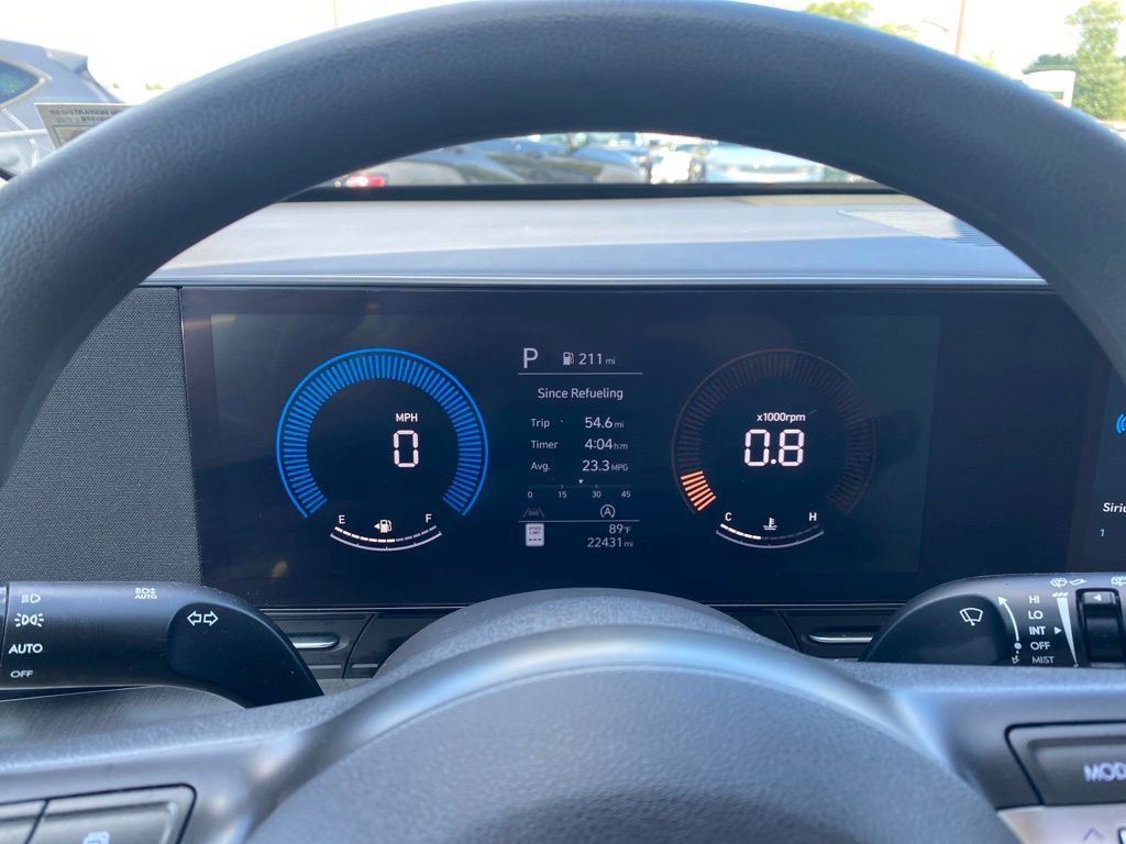 Certified 2024 Hyundai Kona SE AWD/4WD image 11