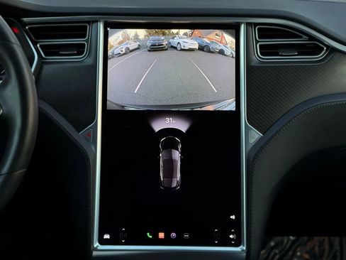 Used 2018 Tesla Model S 100D image 18