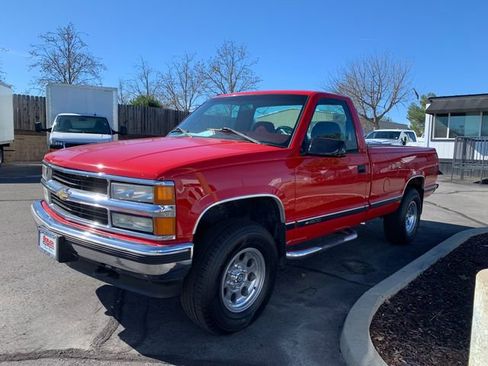 Used 1998 Chevrolet Silverado 1500 4x4 Regular Cab w/ Preferred Equipment Group 2 image 1