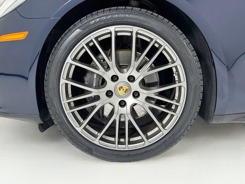 Used 2023 Porsche Panamera image 33