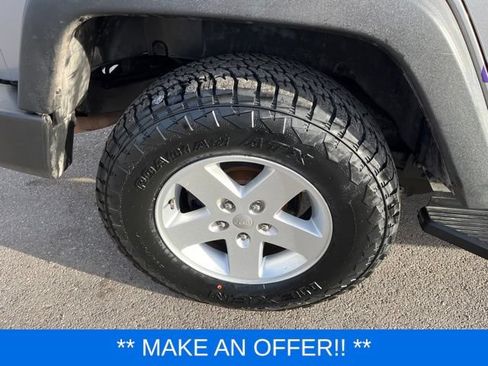 Used 2018 Jeep Wrangler Unlimited Sport S AWD/4WD image 16