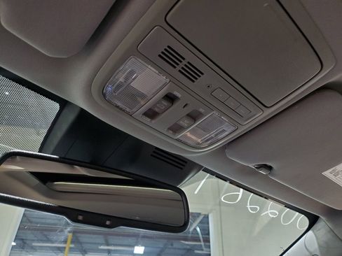 Used 2018 Honda CR-V EX-L image 38