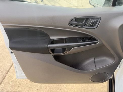 Used 2020 Ford Transit Connect XL image 10