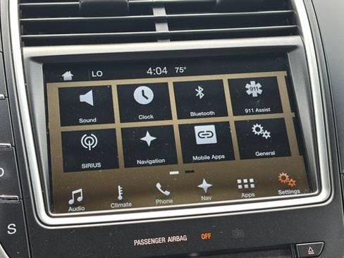 Used 2016 Lincoln MKX Select w/ Select Plus Package FWD image 15