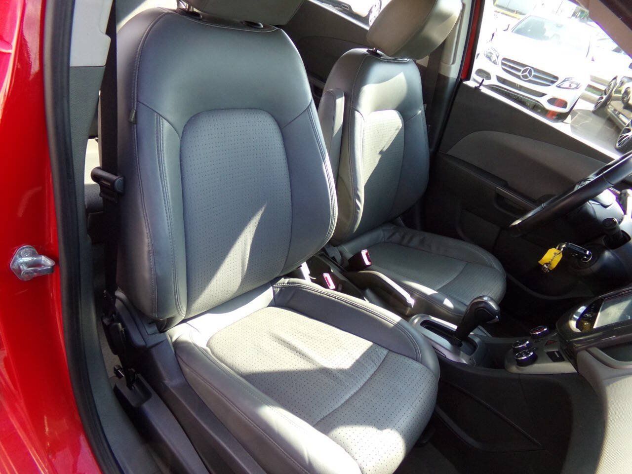Used 2015 Chevrolet Sonic LTZ FWD image 17