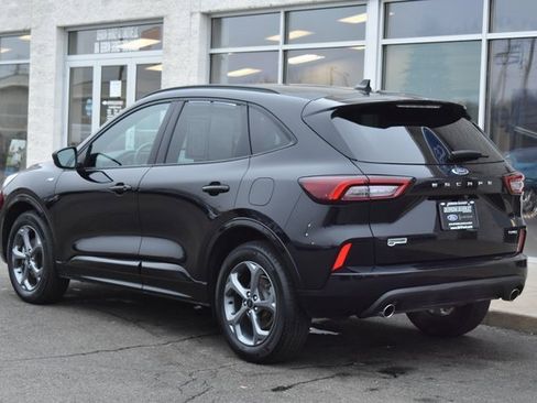 Used 2023 Ford Escape ST-Line image 4