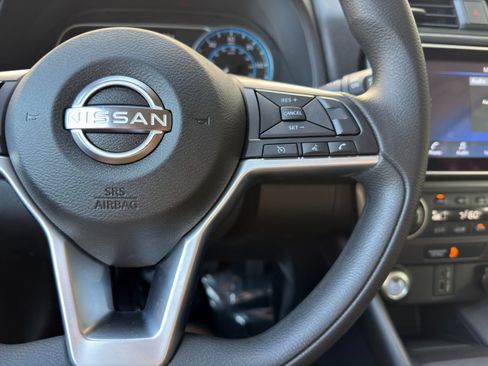Used 2023 Nissan Leaf S FWD image 20