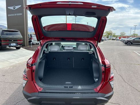 New 2026 Hyundai Kona SE image 28