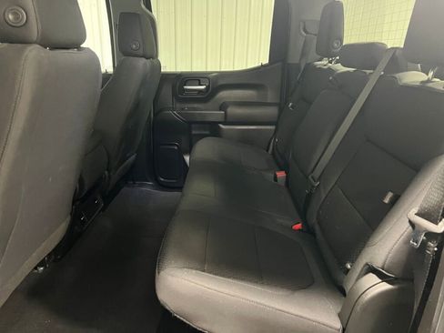 Used 2020 Chevrolet Silverado 1500 Custom w/ Custom Value Package image 6