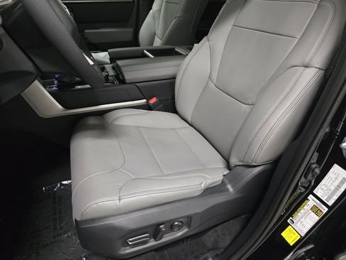New 2026 Toyota Tundra Limited image 24