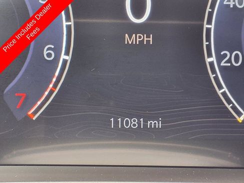 Used 2023 Jeep Grand Cherokee Summit AWD/4WD image 37