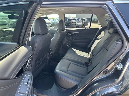 Used 2025 Subaru Outback Limited XT w/ Popular Package #2 AWD/4WD image 18