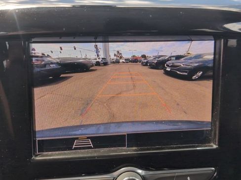 Certified 2021 Chevrolet Traverse LS FWD image 14
