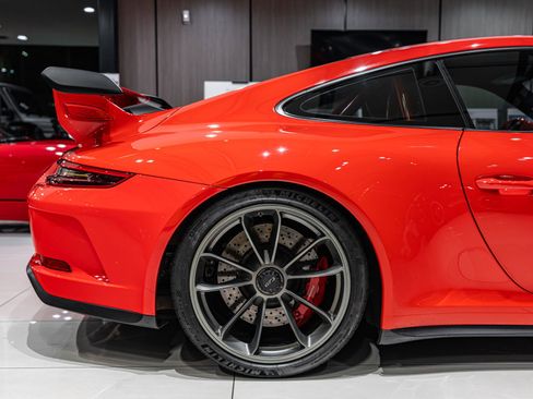 Used 2018 Porsche 911 GT3 image 50