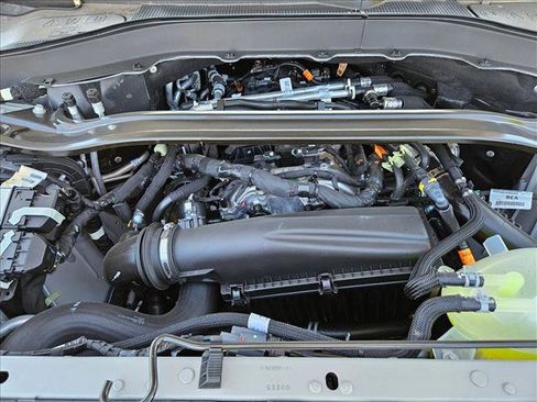 New 2025 Ford Explorer ST-Line image 17