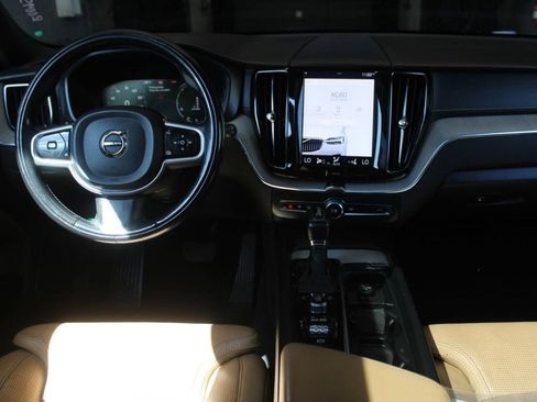 Used 2018 Volvo XC60 T6 Inscription w/ Luxury Seat Package AWD/4WD image 20