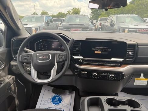 New 2026 GMC Sierra 1500 Elevation w/ Elevation Select Package AWD/4WD image 14