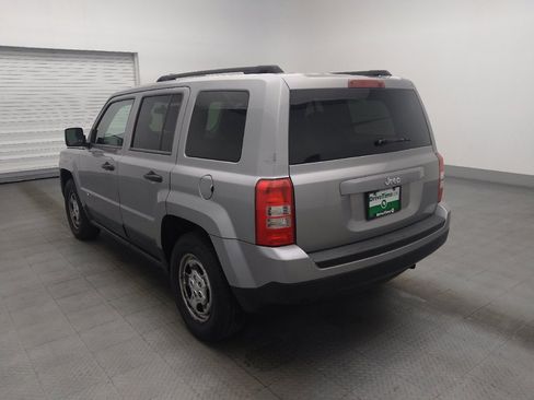 Used 2014 Jeep Patriot Sport w/ Power Value Group FWD image 5