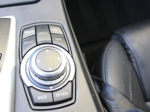 Used 2013 BMW M5 image 36