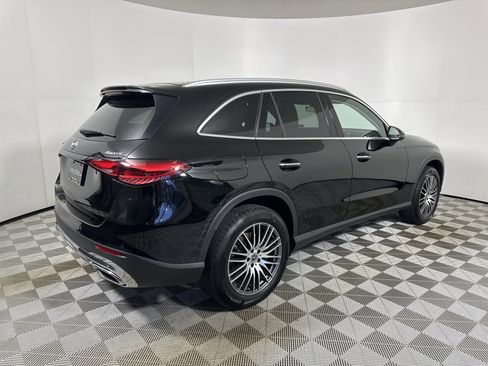 Used 2023 Mercedes-Benz GLC 300 4MATIC image 7